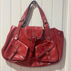 Elegant Red Leather Shoulder Bag